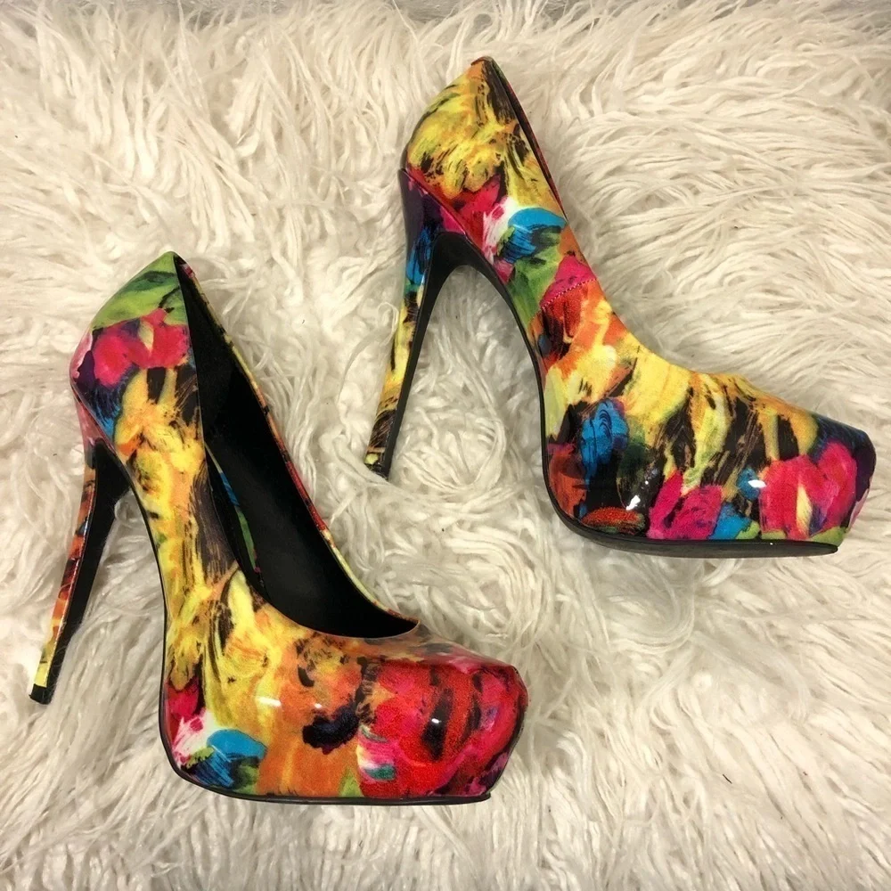 STEVE MADDEN - BRIGHTLY COLORED PLATFORM PUMPS‎ - S5